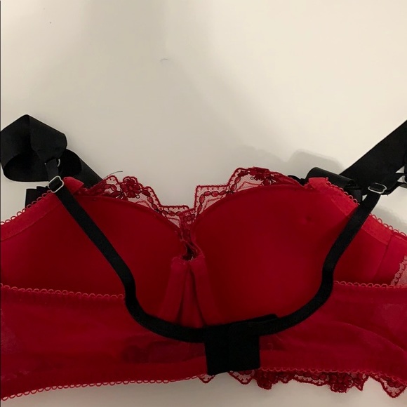 Victoria Secret Pleasure State Reb bra - Picture 3 of 3